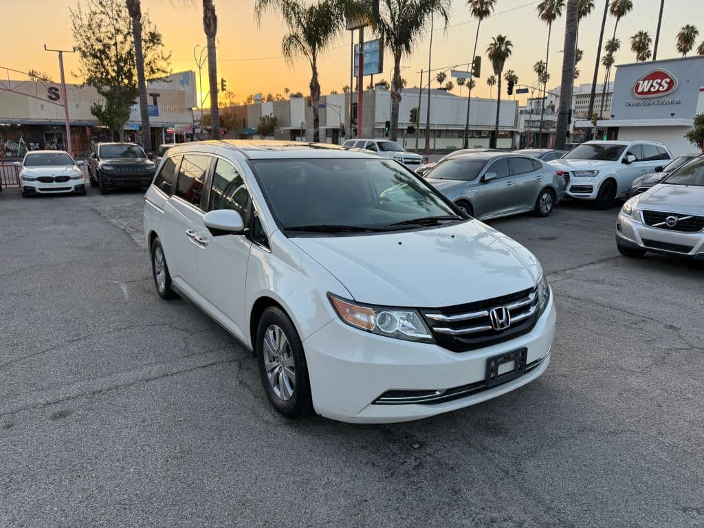 2016 Honda Odyssey — photo 1